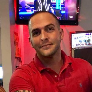 Meet your Posher, Bennett